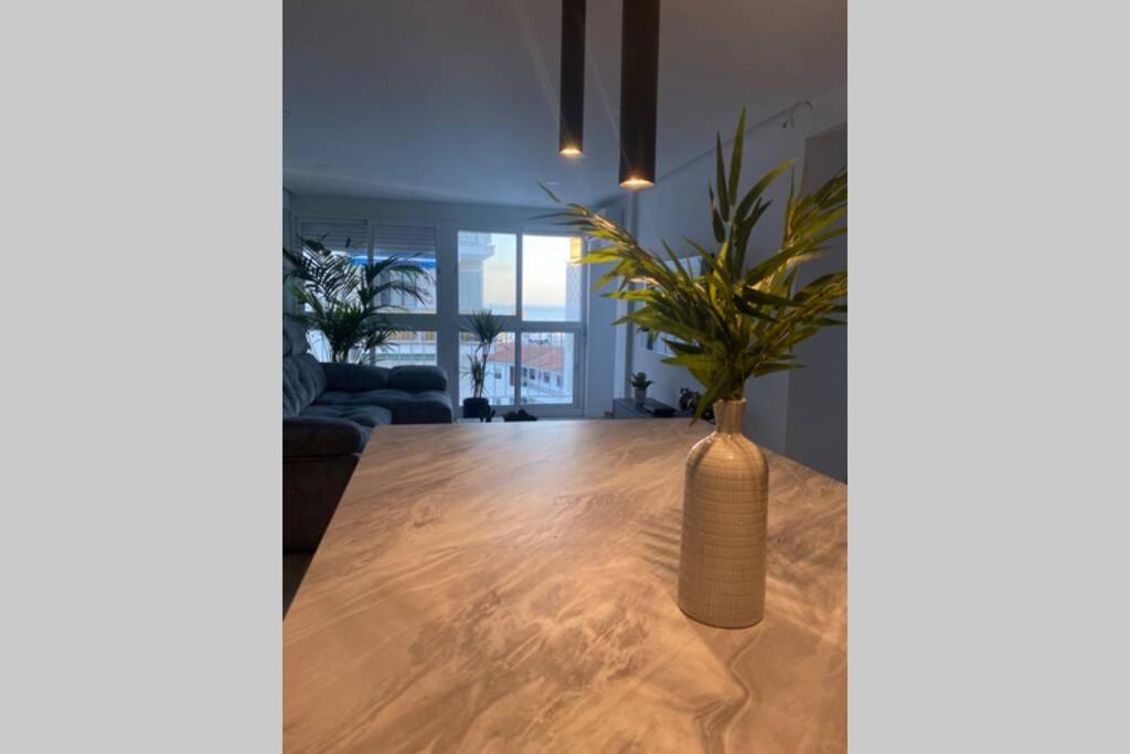 Precioso Apartamento A Estrenar En Centro De Nerja Luaran gambar